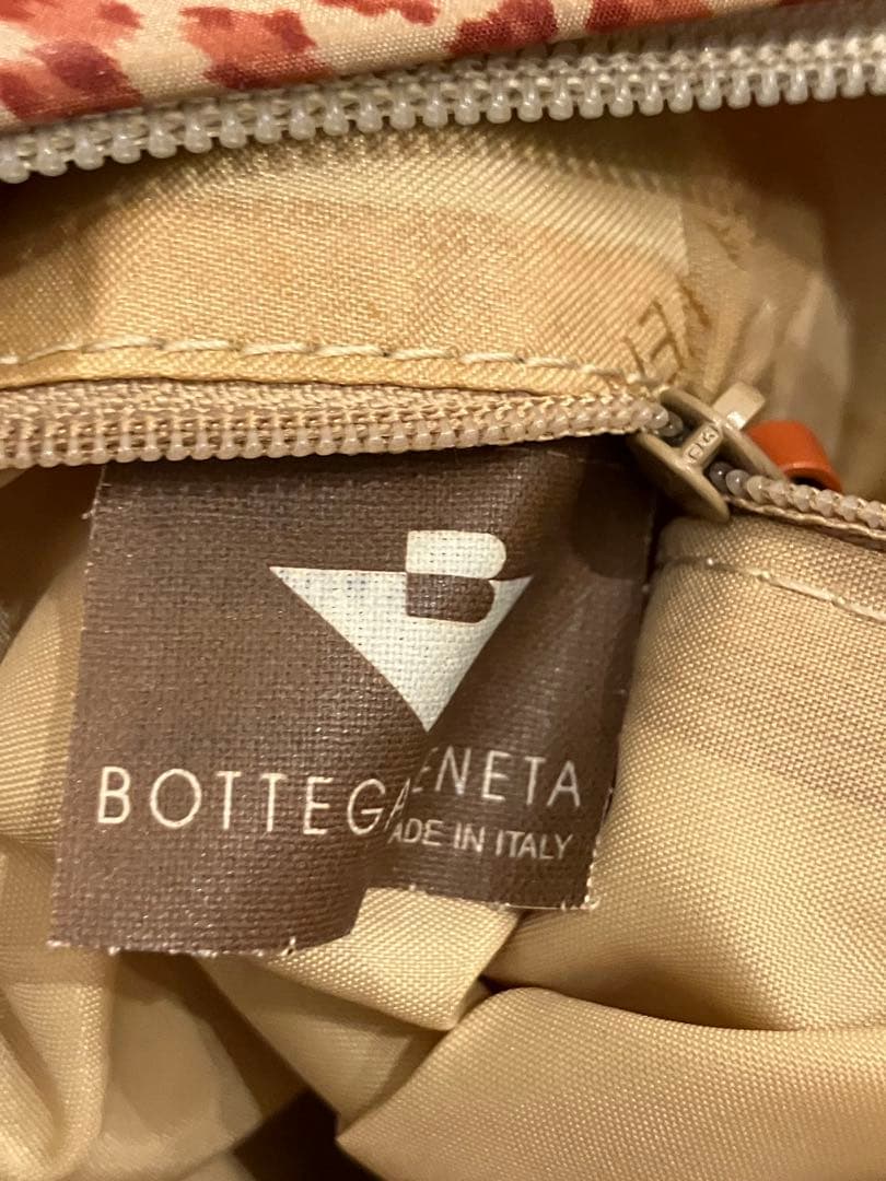 BOTTEGA VENETA ボッテガ　ヒョウ柄　肩掛けショルダーバッグ