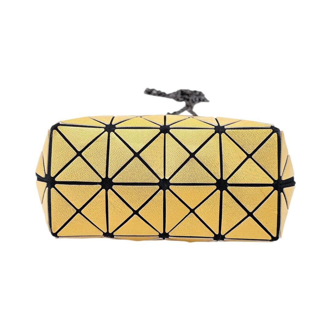 【美品】BAOBAOバオバオ /チェーンミニショルダーバッグ /イッセイミヤケ