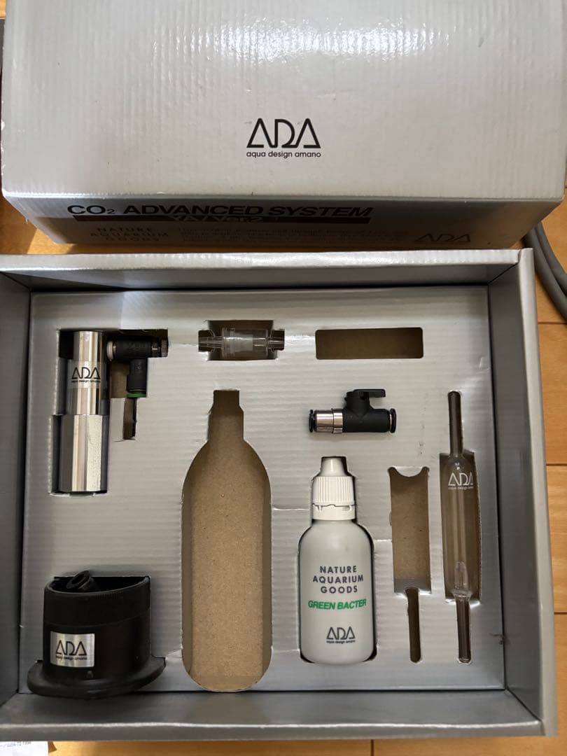 ADA CO2 ADVANCED SYSTEM 中古品 電磁弁付き ボンベ2本