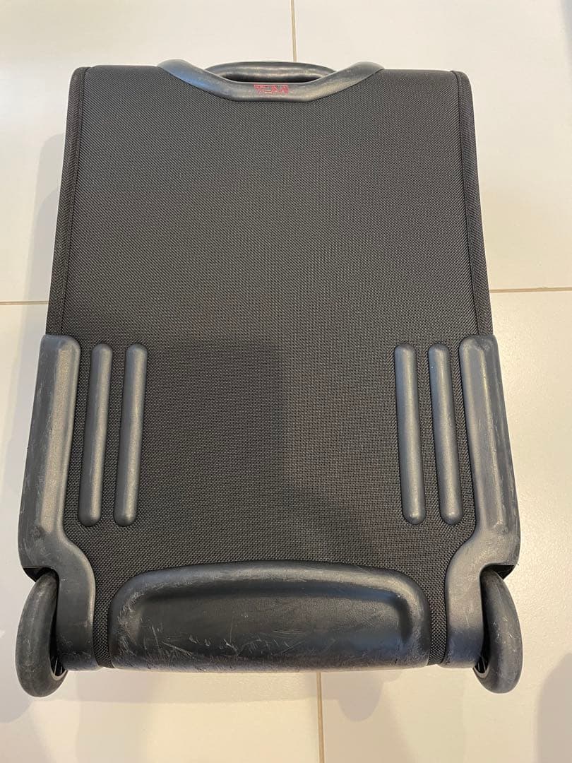 訳あり)TUMI 22018DH キャリーケース ガーメントケース付