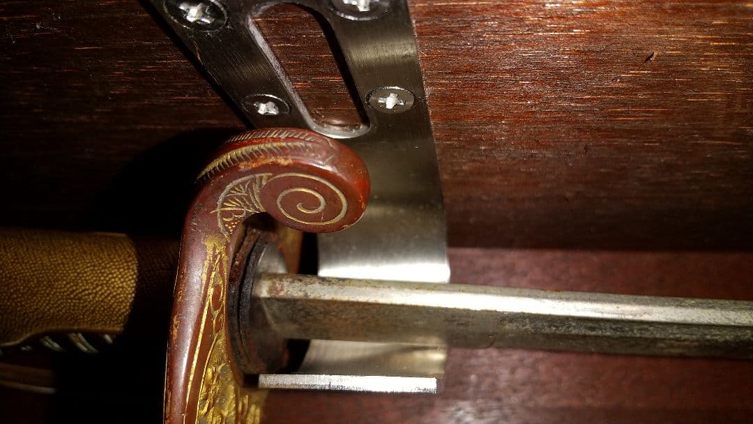 軍刀・儀礼刀サーベル(鞘無し)＋ 刀箱 (自作) ２点セット！