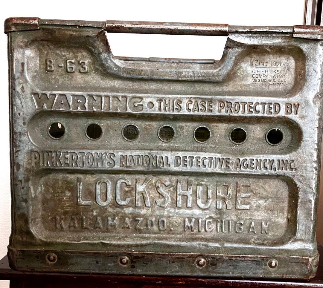 アメリカ ヴィンテージ 金属製 ミルククレート - メルカリ