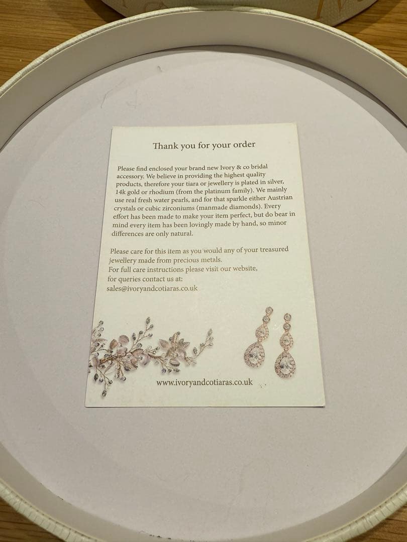 【美品・タグ付き】Ivory & Co Christiana ティアラ