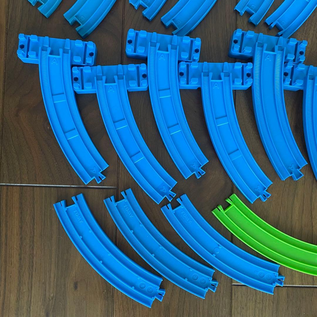 トミカ・プラレール大量まとめ売り