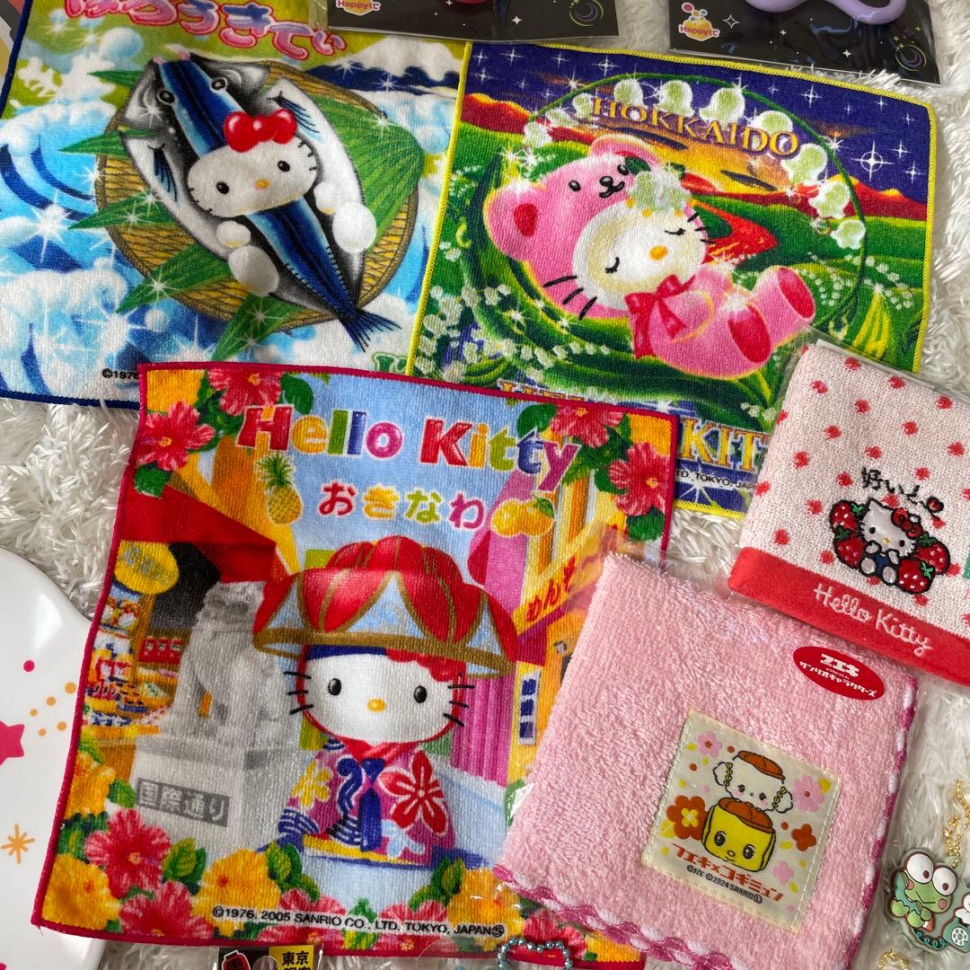 ☆☆サンリオまとめ売り☆ぬいぐるみ・置時計・ハンカチ・バッグ・キーホルダー等☆☆