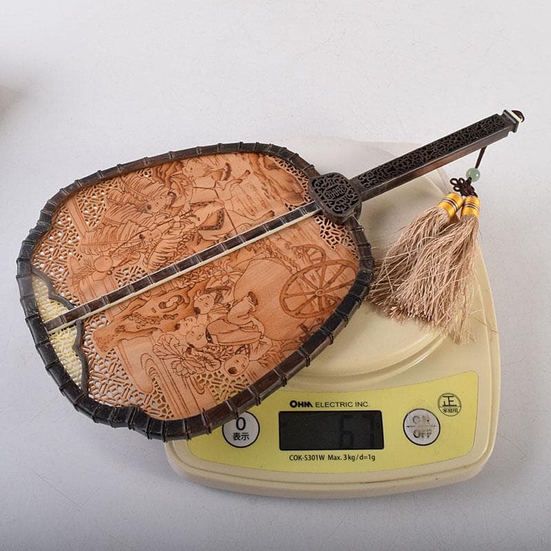 中国 唐木紫檀枠 山水人物彫 檀香宮扇 団扇 証明書付 C 8311