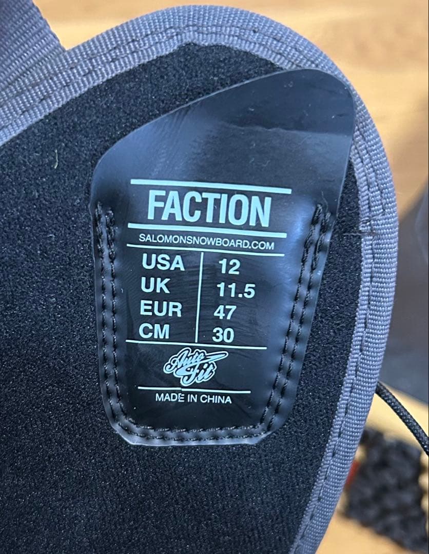 k*3様 【美品】サロモン　FACTION 30cm US12 スノーボードブー