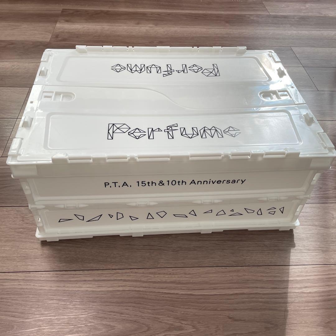 perfume 思い出ボックスvol.2 ⭐︎おまけ付き⭐︎ Amazon.co.jp: Perfume 思い出ボックス vol.2 : おもちゃ