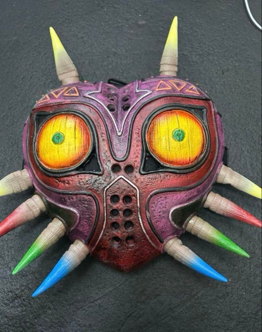 ゼルダの伝説 ムジュラの仮面 PVC マスク First 4 Figures Amazon.co