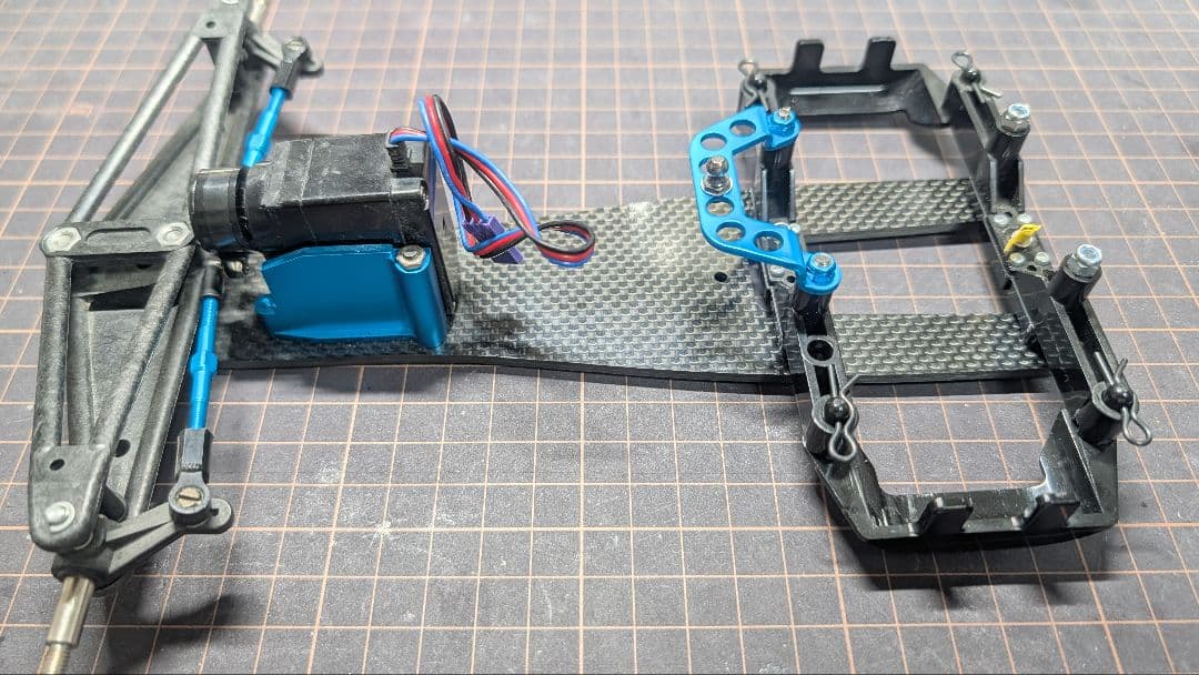 タミヤ F103 メインシャーシ パーツ付