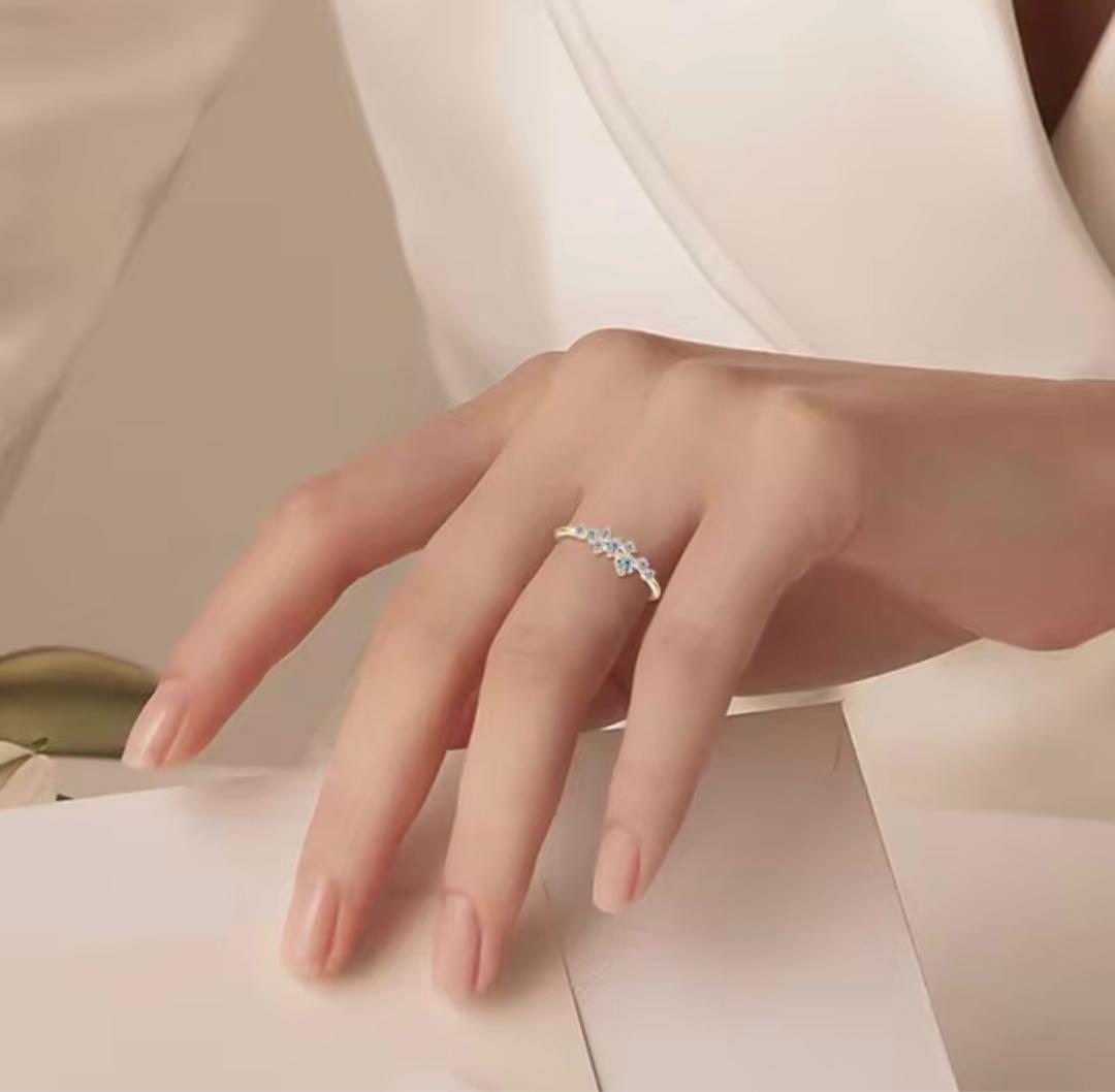 匿名配送　鑑別書　18kゴールド　9粒ダイヤモンドリング　アレルギー対応　新品