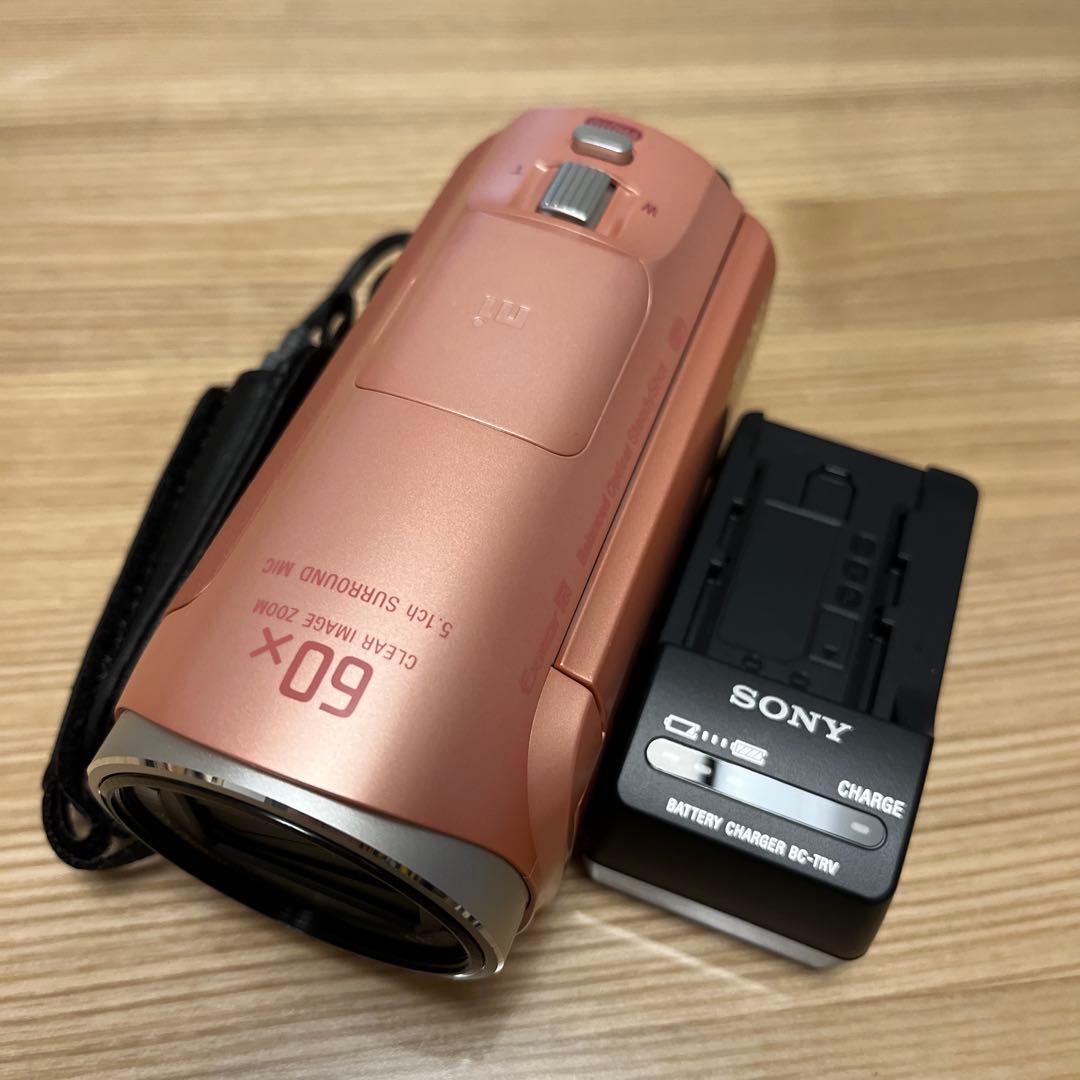 SONY HDR-CX670 ビデオカメラ 本体 ローズゴールド　充電器　ピンク SONY HDR-CX670 ビデオカメラ 本体 ローズゴールド 充電器 ピンク SONY