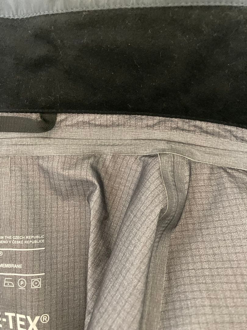 ジャケット・アウター Poutnik by Tilak Shield Coat GORE-TEX