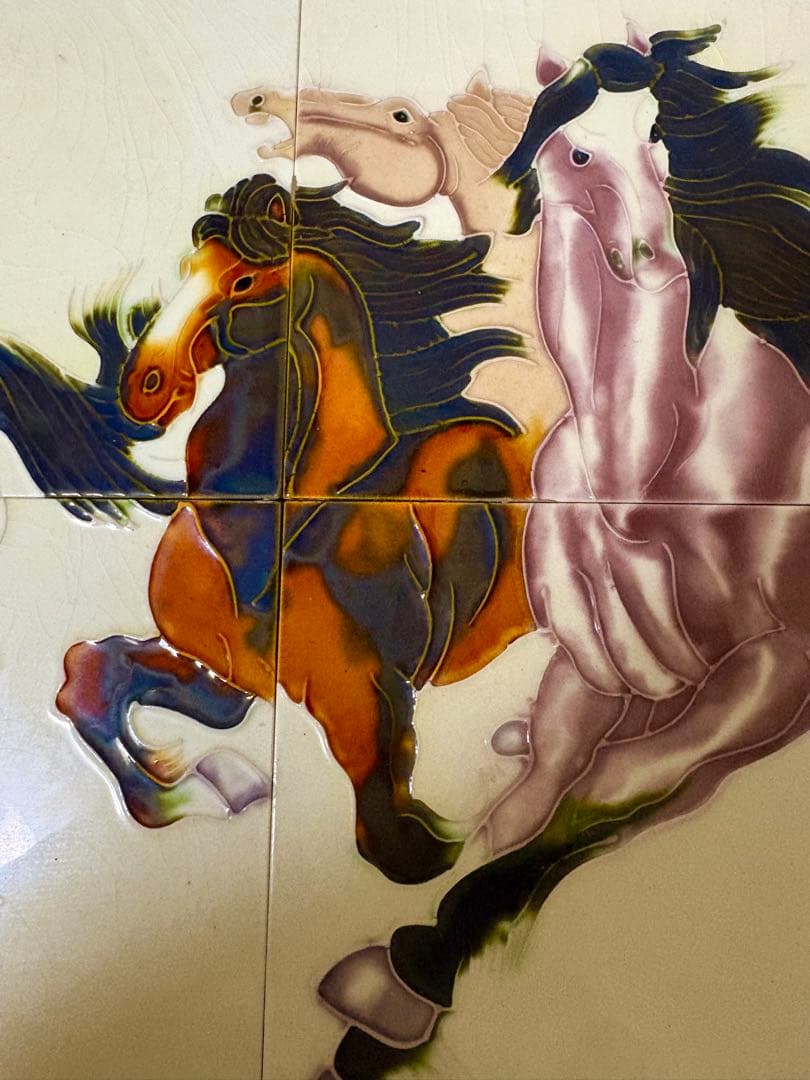 陶器製壁掛け『八駿馬図』中国　縁起物　陶板画