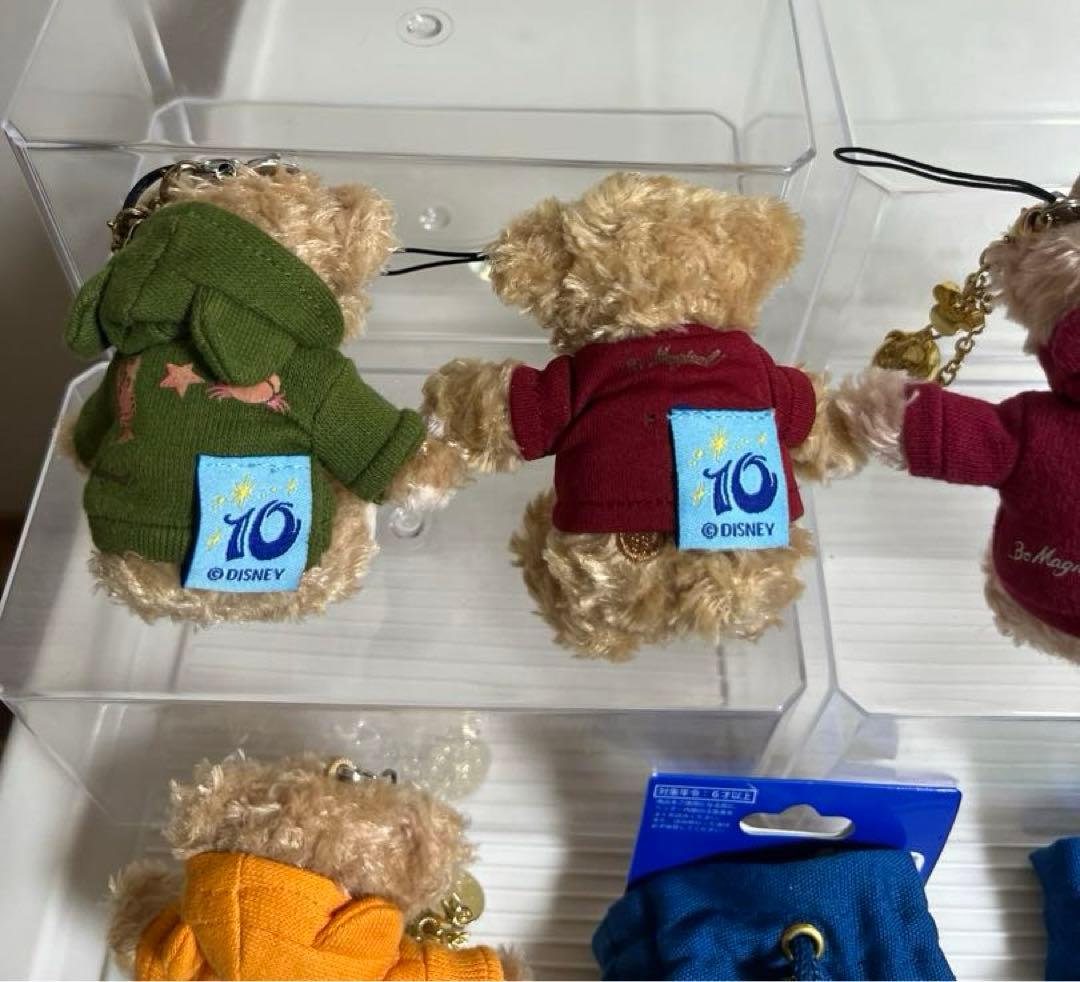 ディズニー、ダッフィー、シェリーメイぬいぐるみバッチ、10周年ストラップチェーン