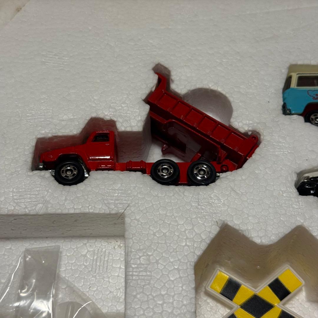 希少品　トミカ 交通安全教室セット