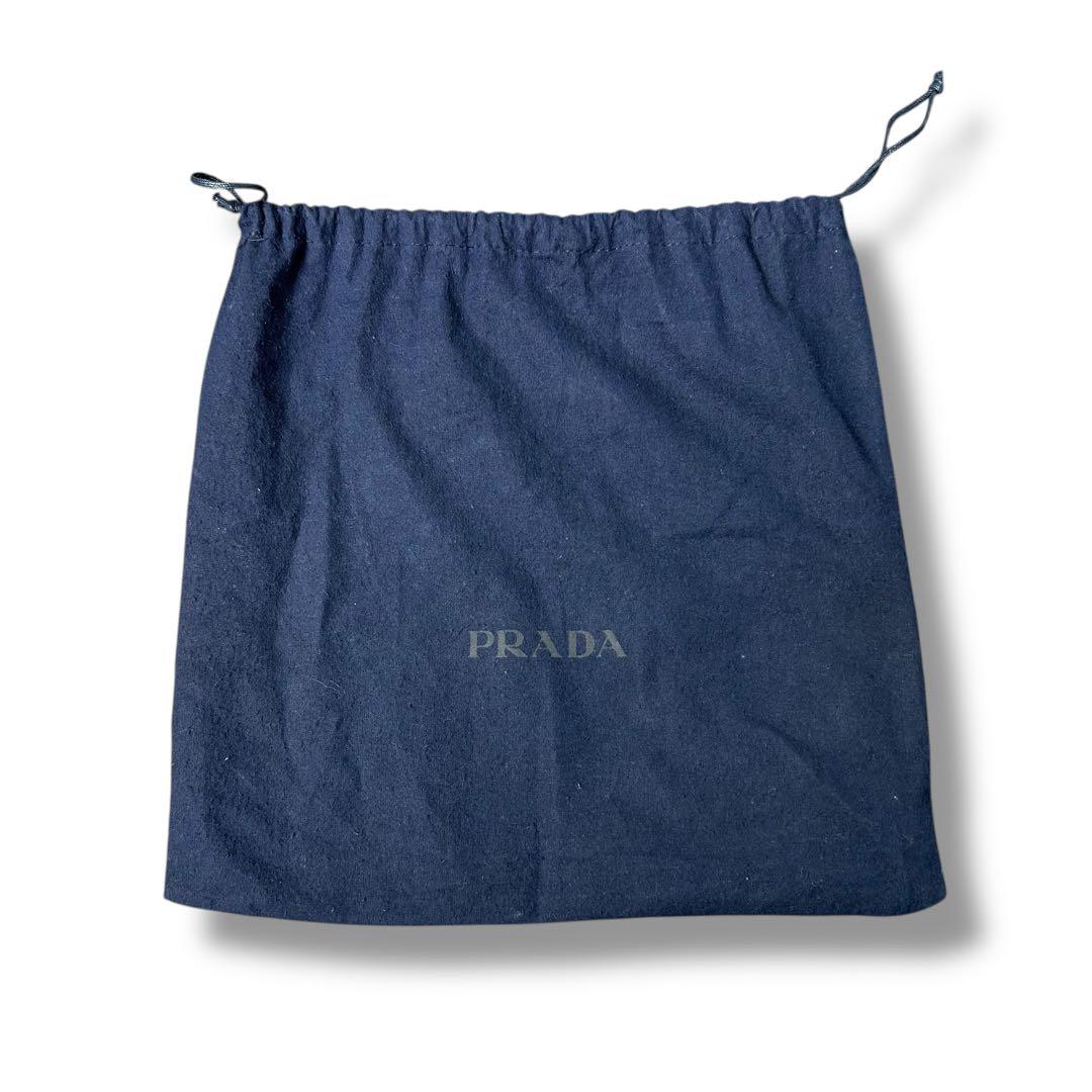 【がま口】プラダ プレート　ビジュー　ブラック　ハンドバッグ BN1146