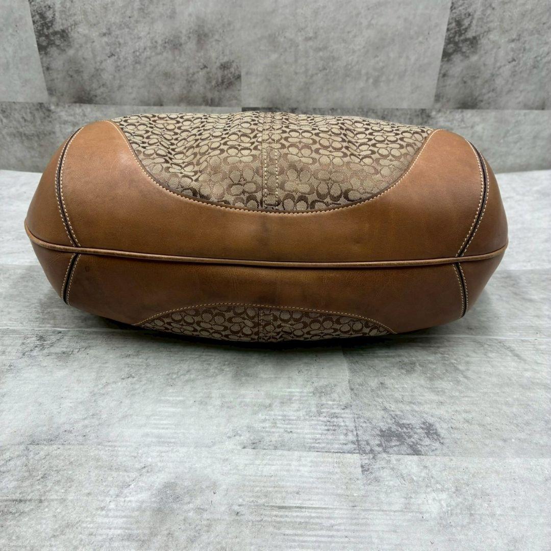 COACH コーチ ワンショルダー ソーホー 肩掛け シグネチャー ハーフムーン