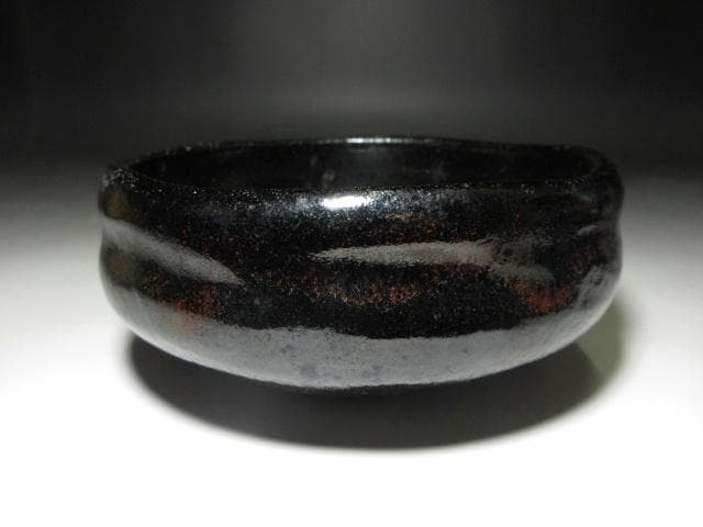 楽吉左衛門十四代 覚入 黒平茶碗【天仙】／裏千家十五