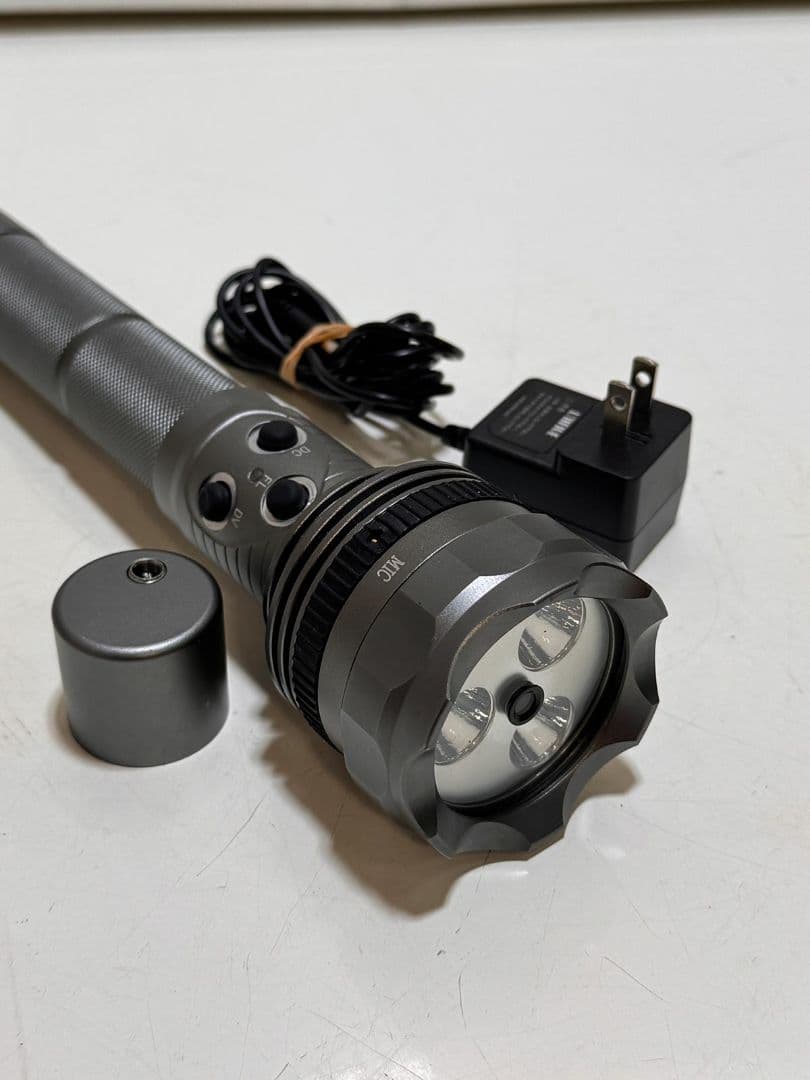 LED FLD-200 LED懐中電灯 グレー