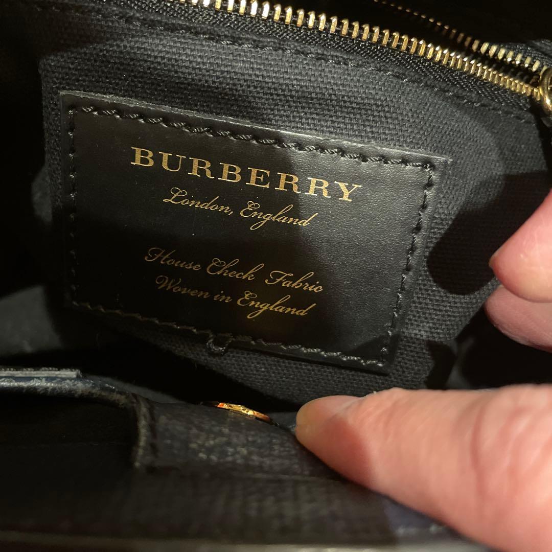 BURBERRY バナーバッグ　ネイビー
