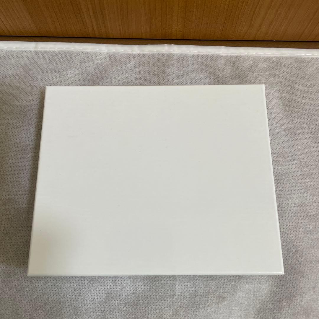 新品未使用　箱付き　Dakota二つ折りがま口財布　ラルゴ　グリーン