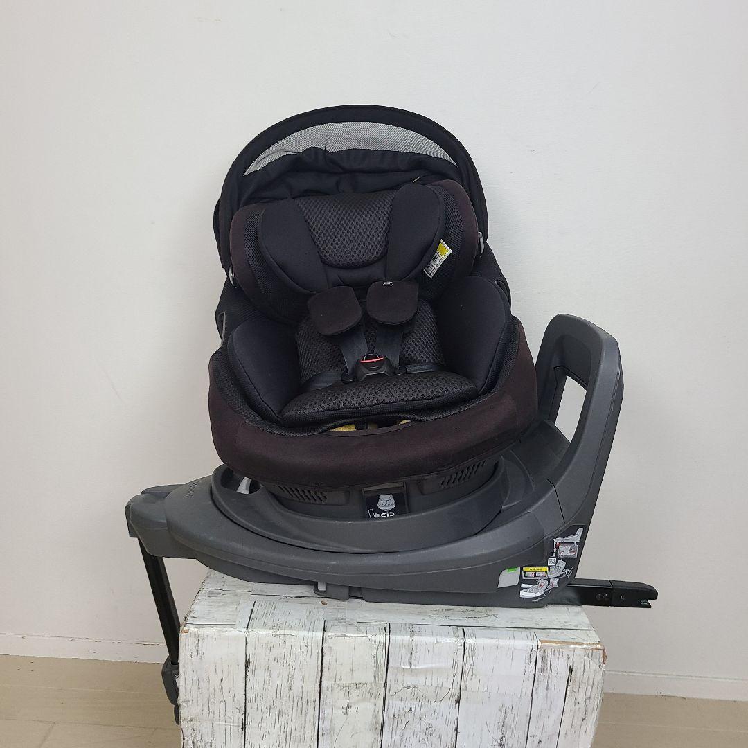 グ*ン様 美品　コンビ チャイルドシート plus ISOFIX ZB-750