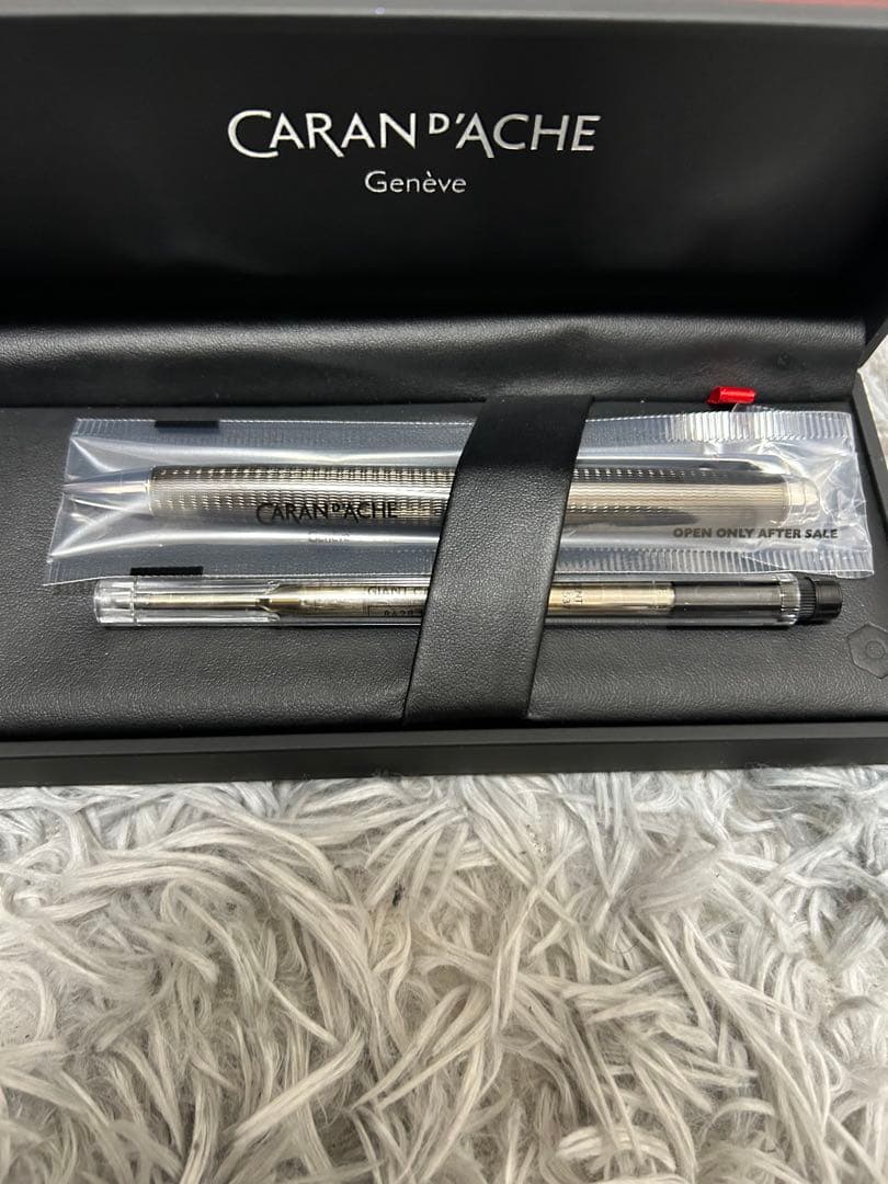 カランダッシュ レマン パテックフィリップダブルネーム 新品未開封