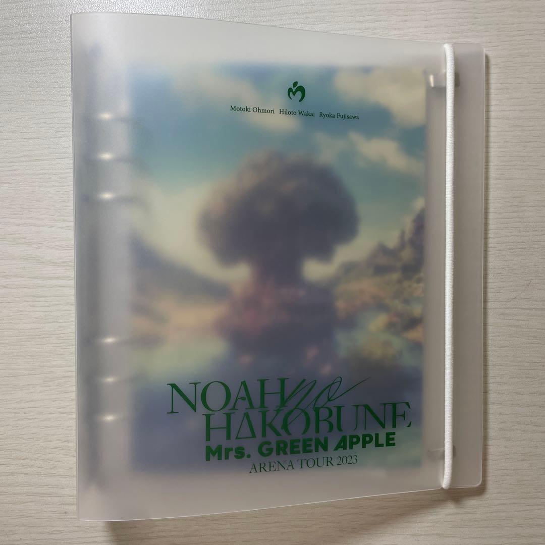 Mrs. GREEN APPLE フォトカードバインダー - メルカリ