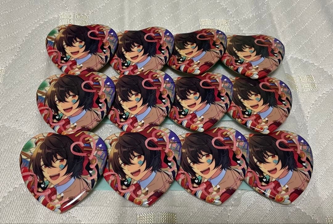 あんスタ ホワイトデー ハート缶バッジ 朔間凛月 - メルカリ