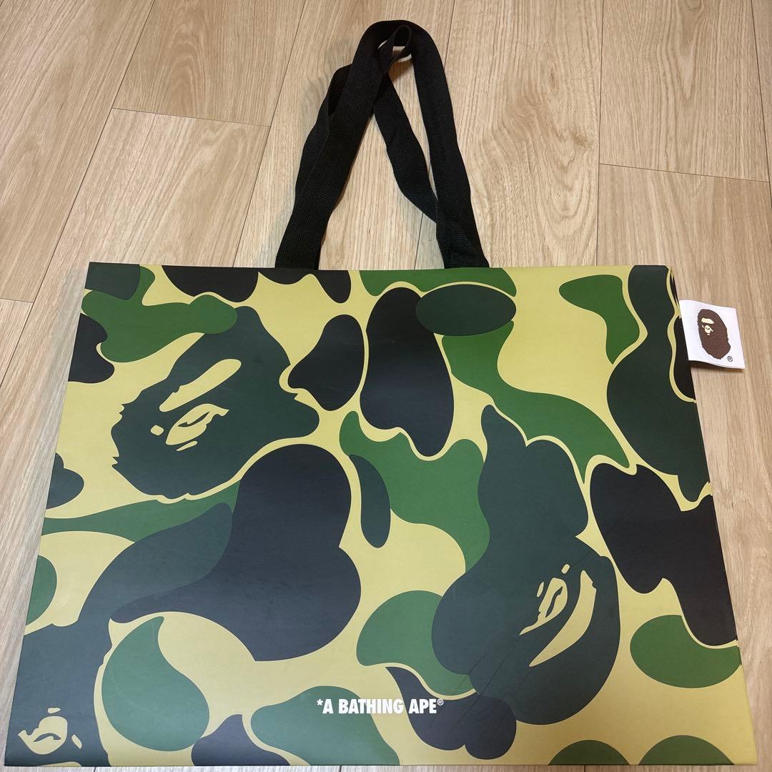 A BATHING APE エイプ ショッパー 紙袋 カモ柄 迷彩 緑 大 - メルカリ