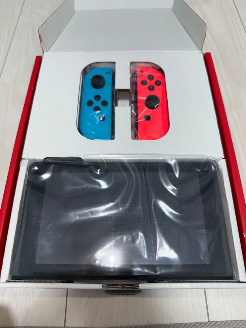 Nintendo Switch ネオンブルー/レッド 本体 ソフト【2本付き】