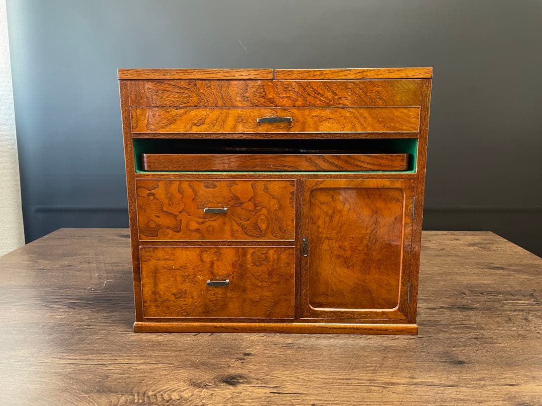 高級　漆塗り　化粧箱　鏡台　お直し