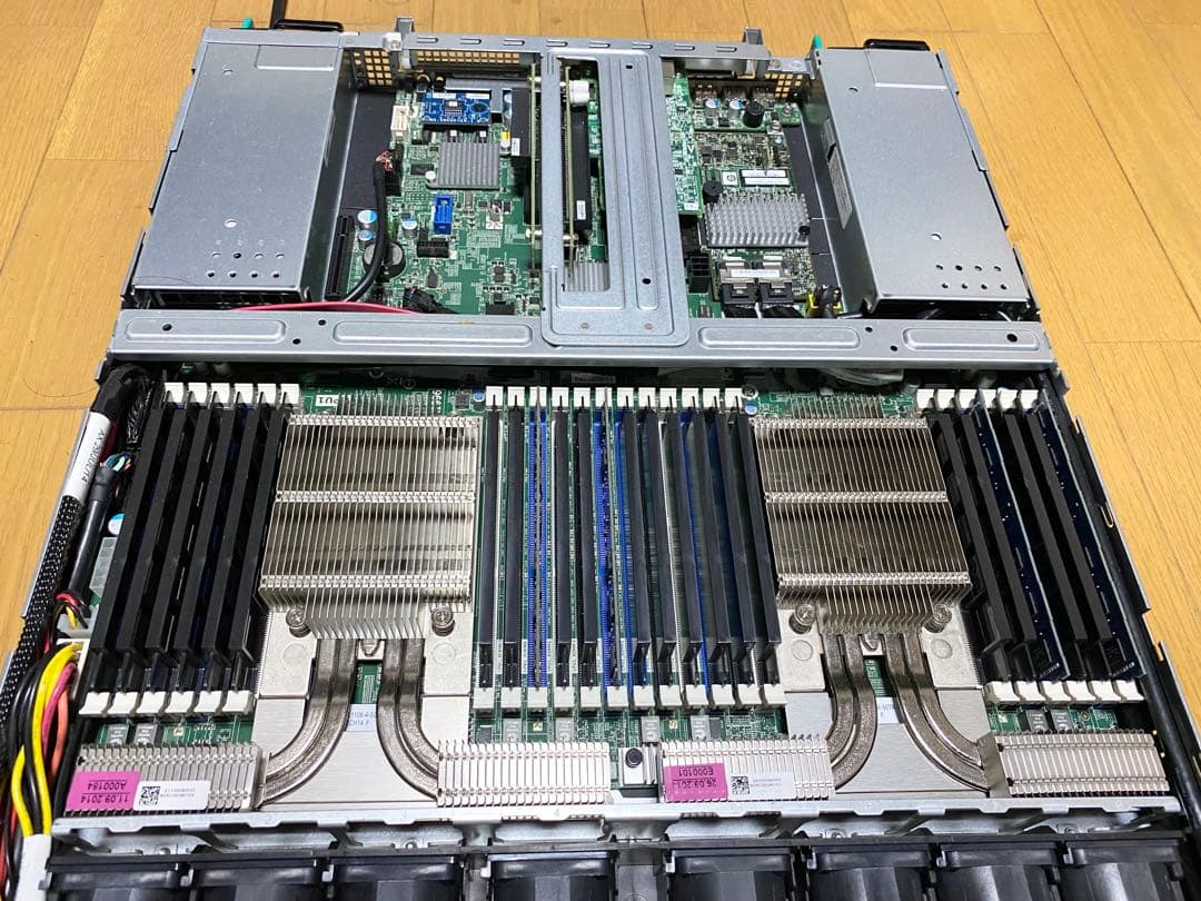 高性能サーバー NEC Xeon E5 2690 16GB 1.5TB RAID