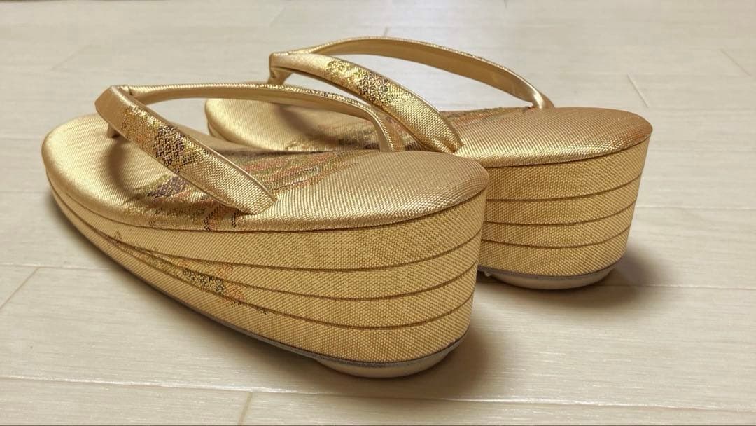 《美品》東京芝山　佐賀錦　草履バッグセット　ゴールド