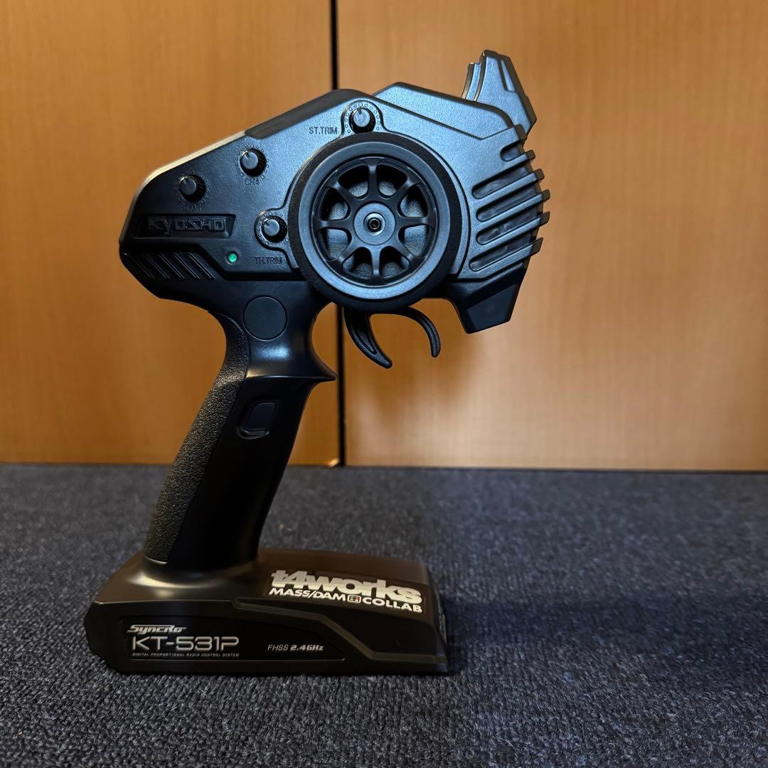 【値下げ中】京商 ミニッツ4×4 アピオジムニー