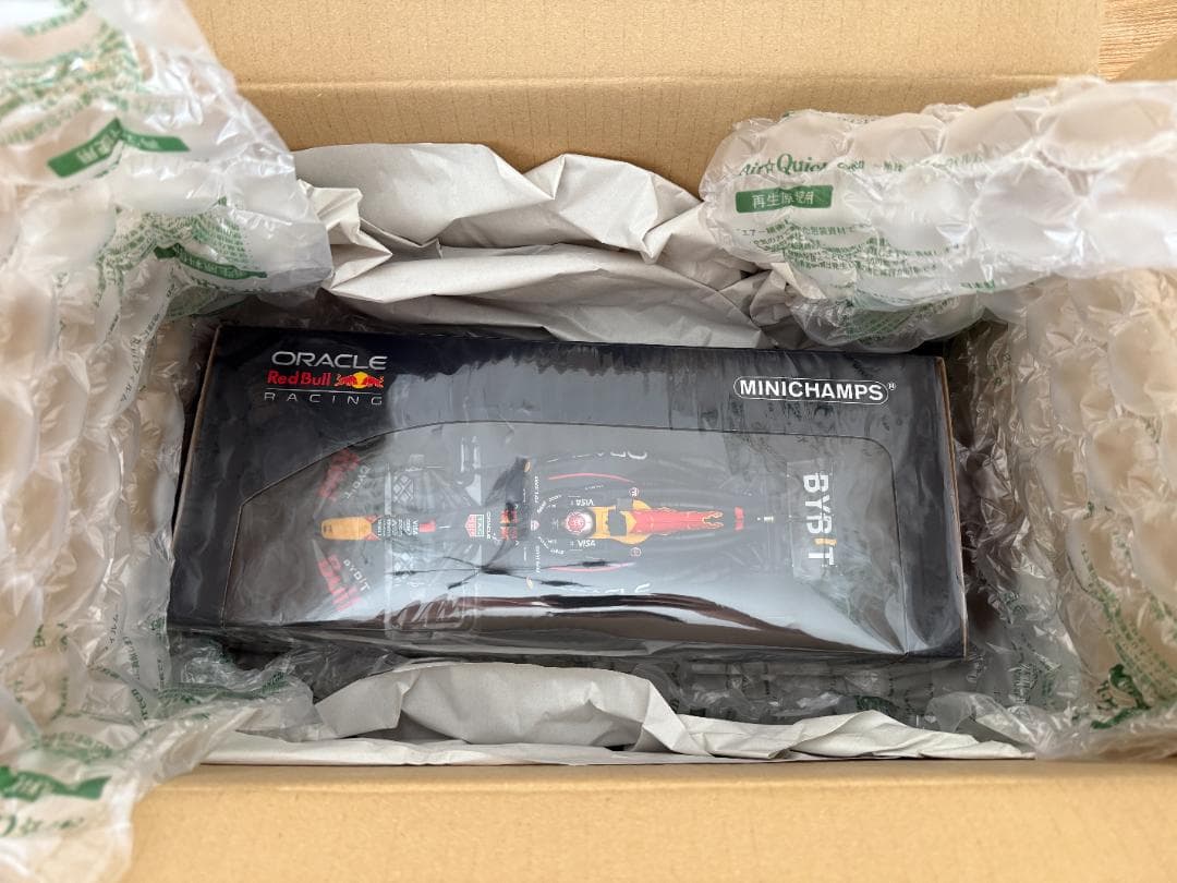 ミニチャンプス RB20 M フェルスタッペン 1/18 2024