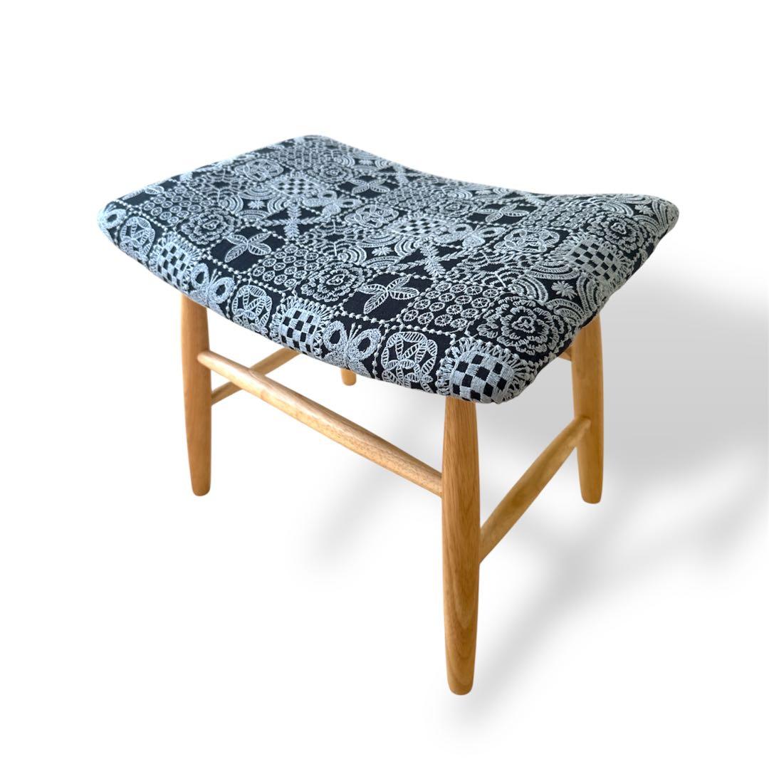 ミナペルホネン　生地使用　スツール オットマン　チェア　イス　椅子　インテリア