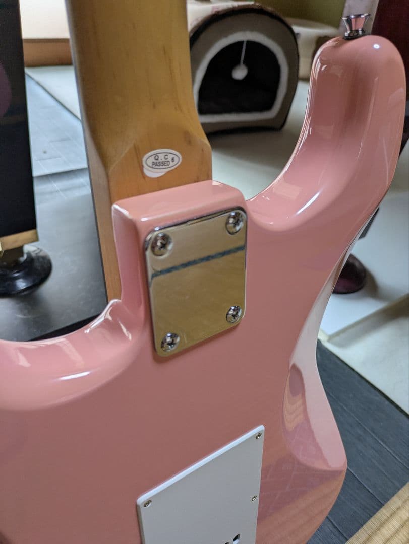 フォトジェニック Photogenic ピンク エレキギター ストラト