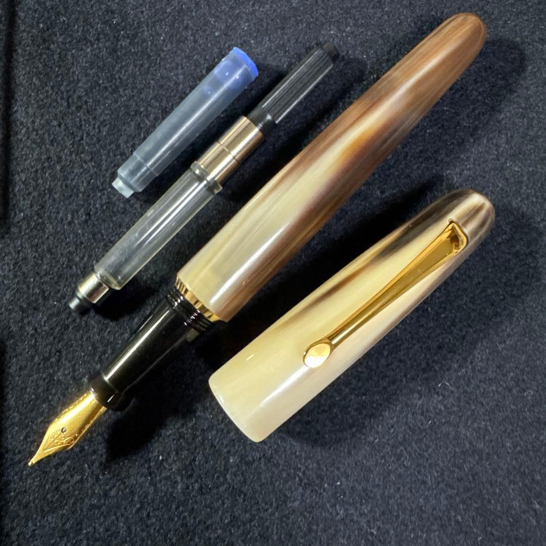 稀少品】□天然素材 水牛角軸 万年筆 B 太字 Jowoペン先 新品□