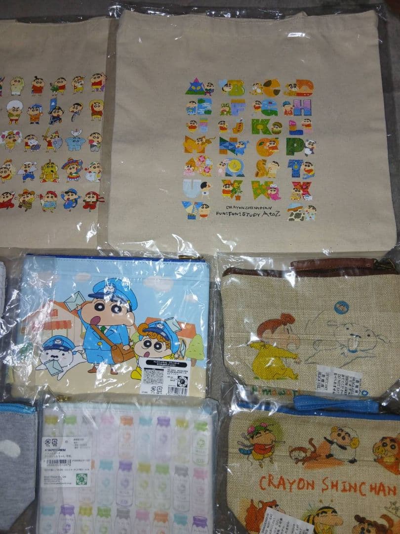 クレヨンしんちゃん ポーチ などセット