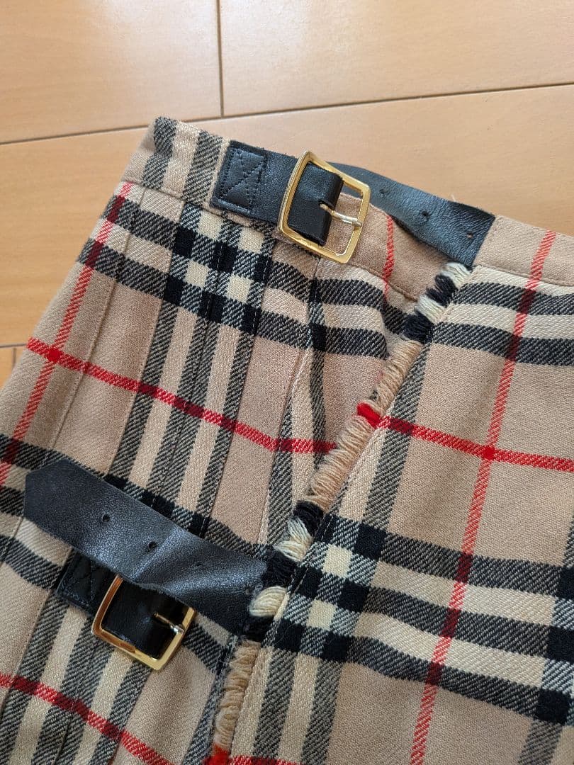 Burberry バーバリー ノバチェック 巻きスカート
