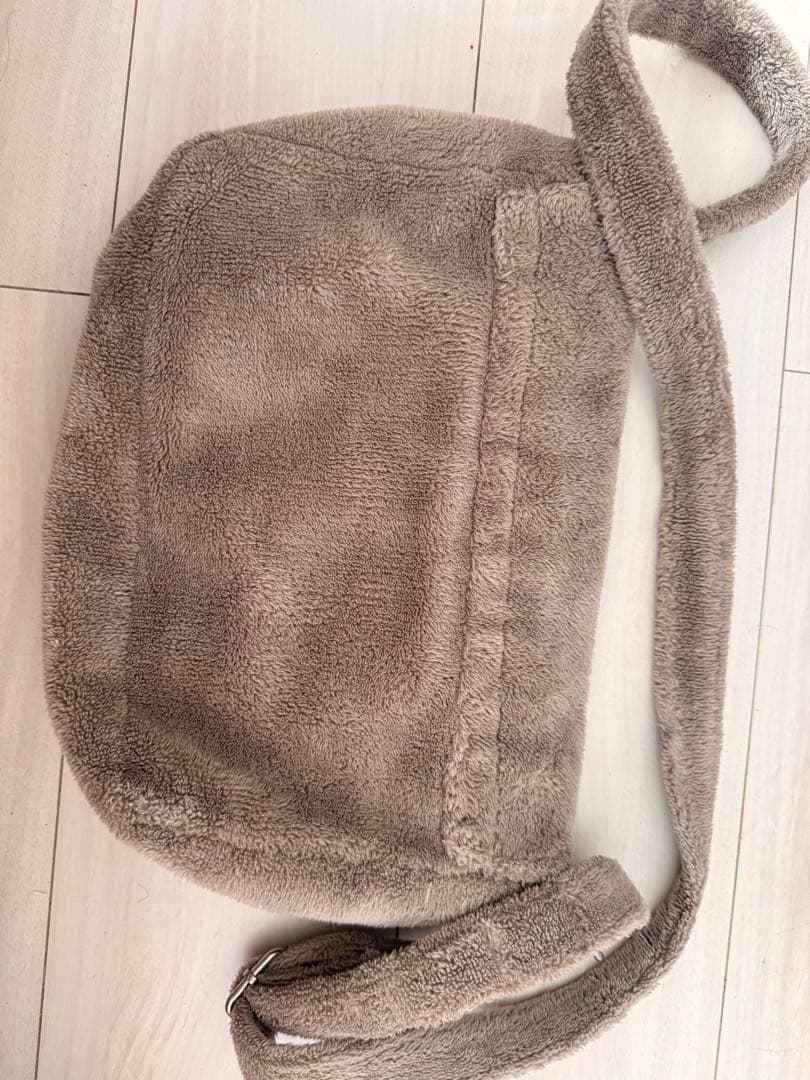 CHANEL ノベルティーショルダーバッグ