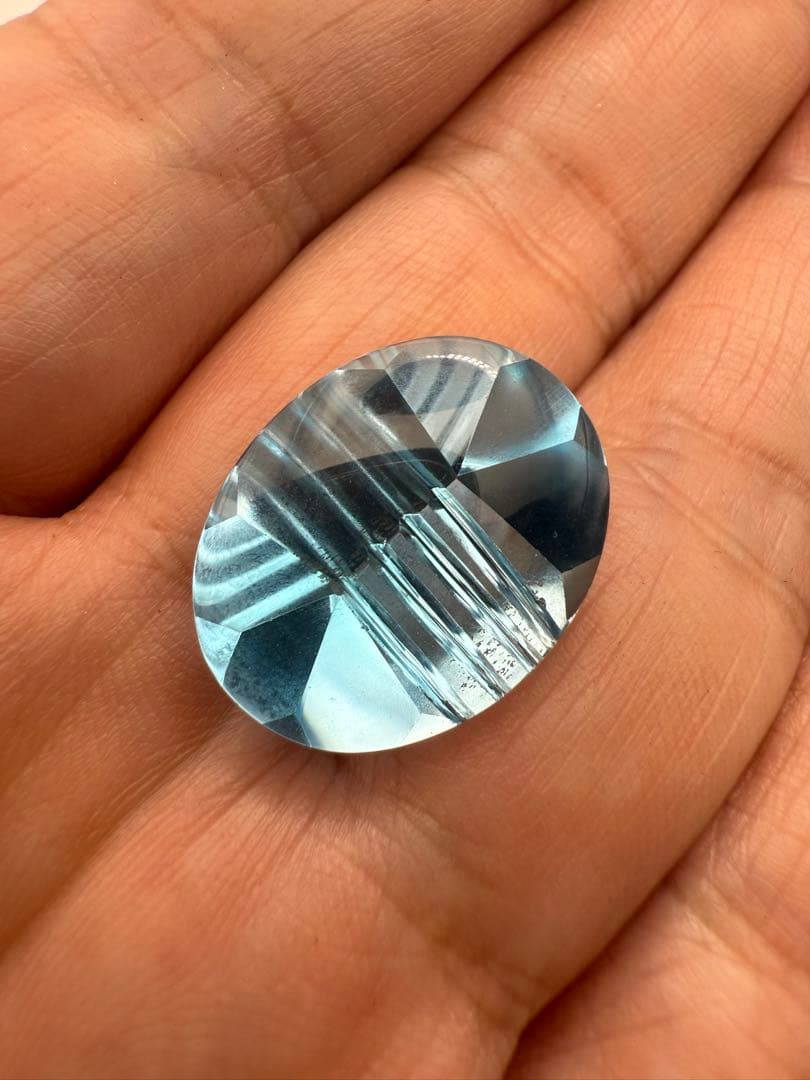 美品】イーダーオーバーシュタイン磨きのモルガナイトとブルートパーズ