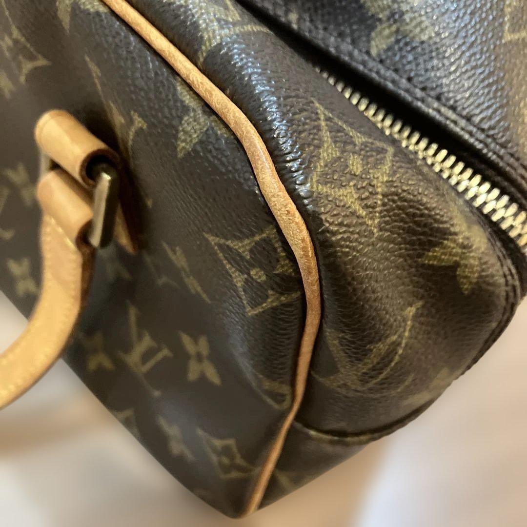 ルイヴィトン　LV シテMM モノグラム　ショルダーバッグ