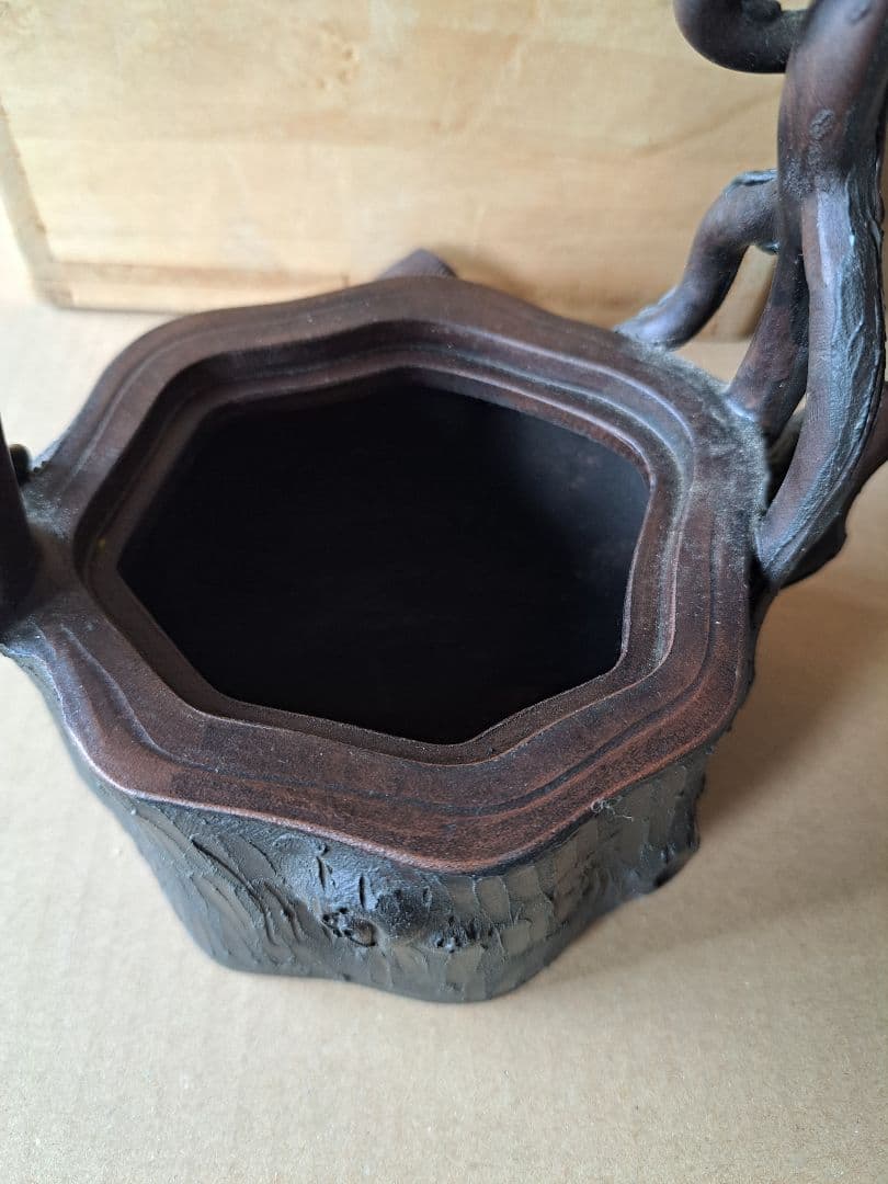 古い中国茶器 5匹の猿と切り株