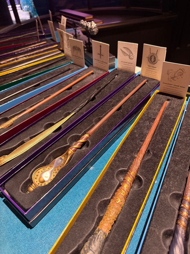 ロンドン 限定 スタジオツアー ハリー・ポッター 逆転時計 タイムターナー 杖