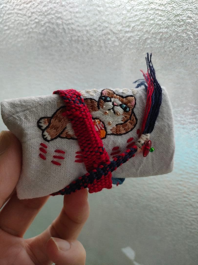 め*。様 【猫刺繍】三徳袋　ポテチくう猫
