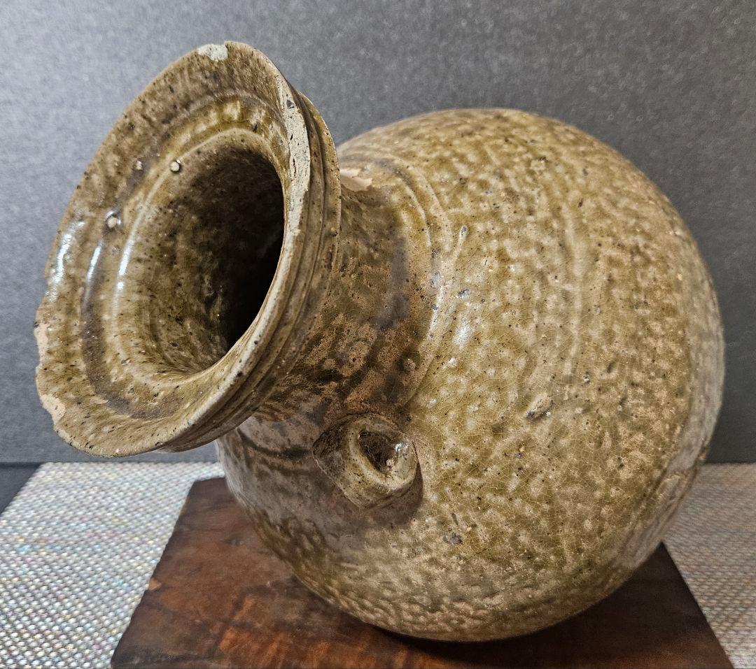 中国古陶磁器　古代中国陶器　中国古代壺 越州窯青磁　双耳大壺　高　約27.1cm