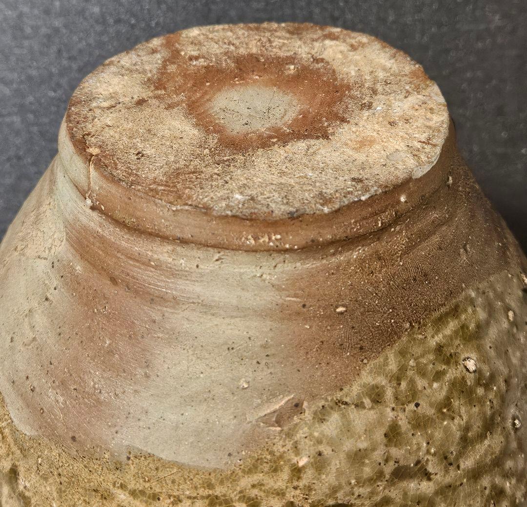 中国古陶磁器　古代中国陶器　中国古代壺 越州窯青磁　双耳大壺　高　約27.1cm